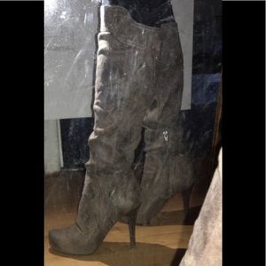 BCBG taupe platform slouch knee high heel boots 7.5 Stilletos